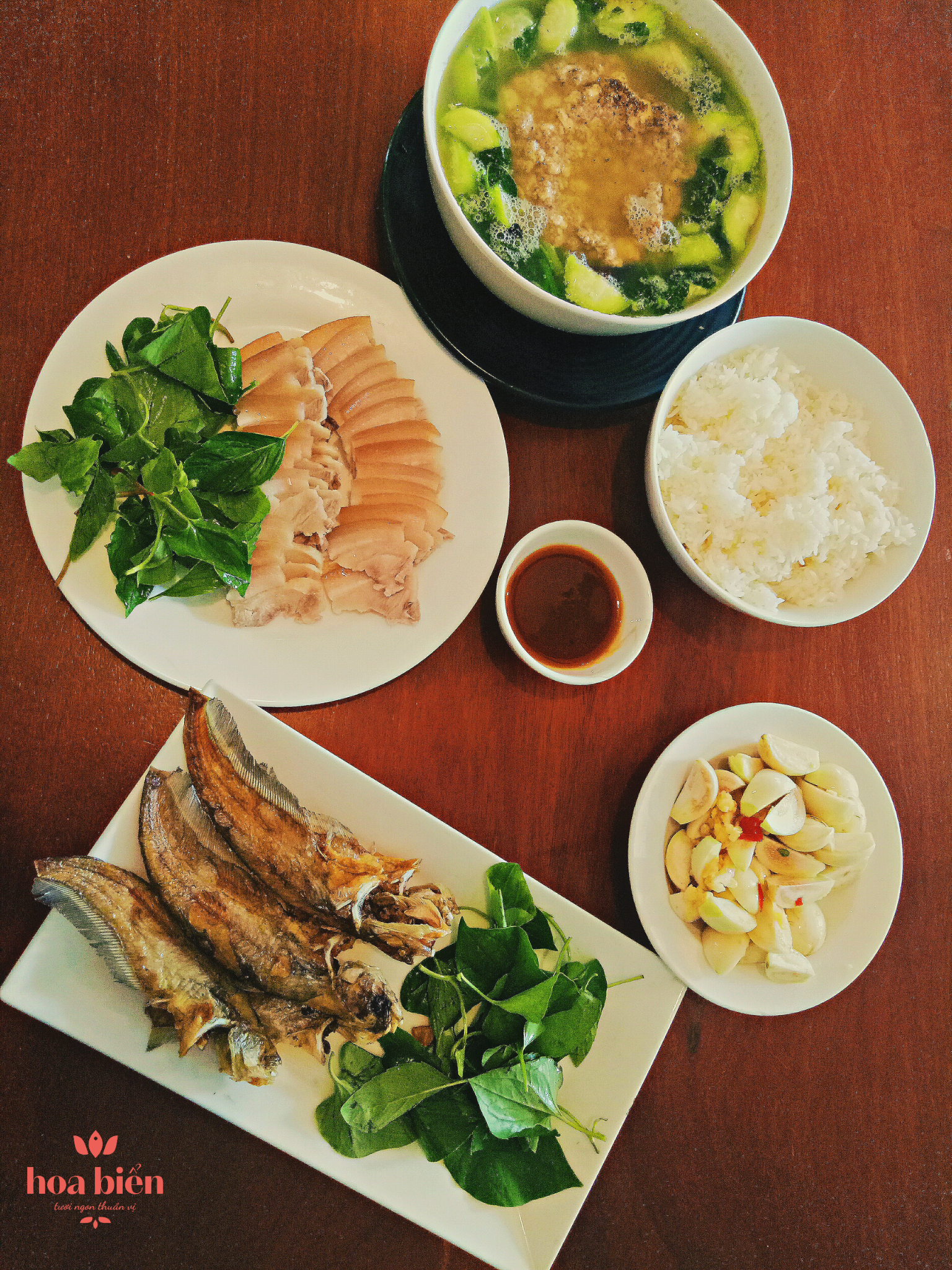Thèm một bữa cơm nhà!